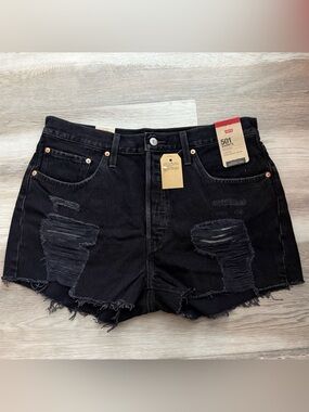 NWT LEVI 501 SHORTS